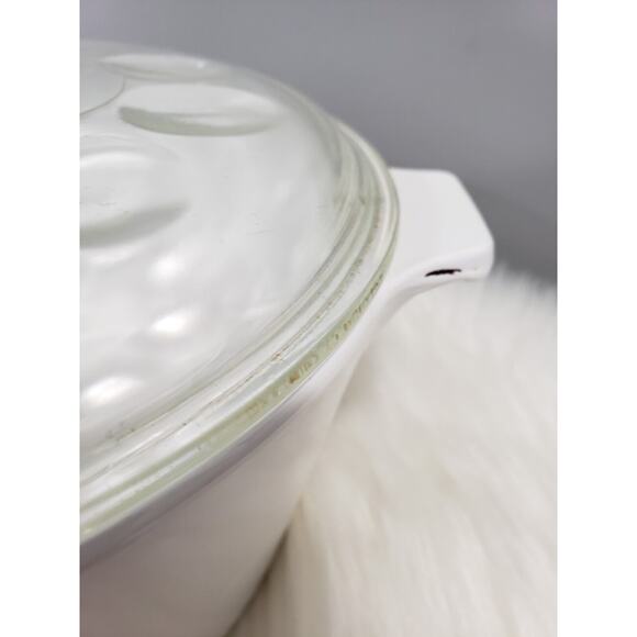 VINTAGE CORNING WARE MERRY MUSHROOM 2.5 QUART CASSEROLE DISH W/ DIMPLED LID - Picture 4 of 12